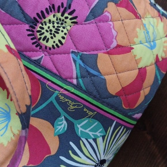 Vera Bradley cosmetic bag - Picture 3 of 16